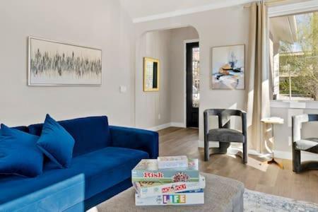 Champagne Taste Luxury In Hillcrest Holiday home *